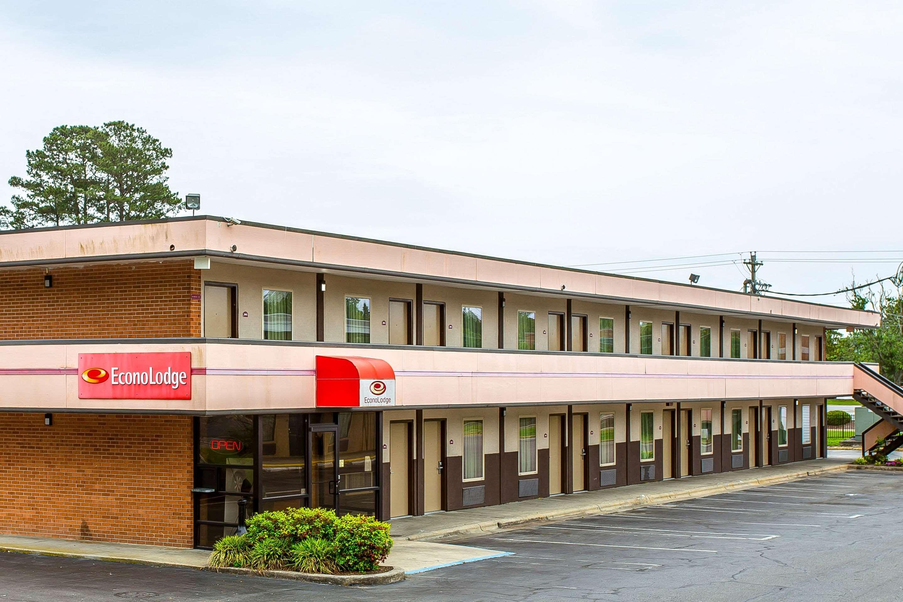 Econo Lodge Елизабет Сити Екстериор снимка