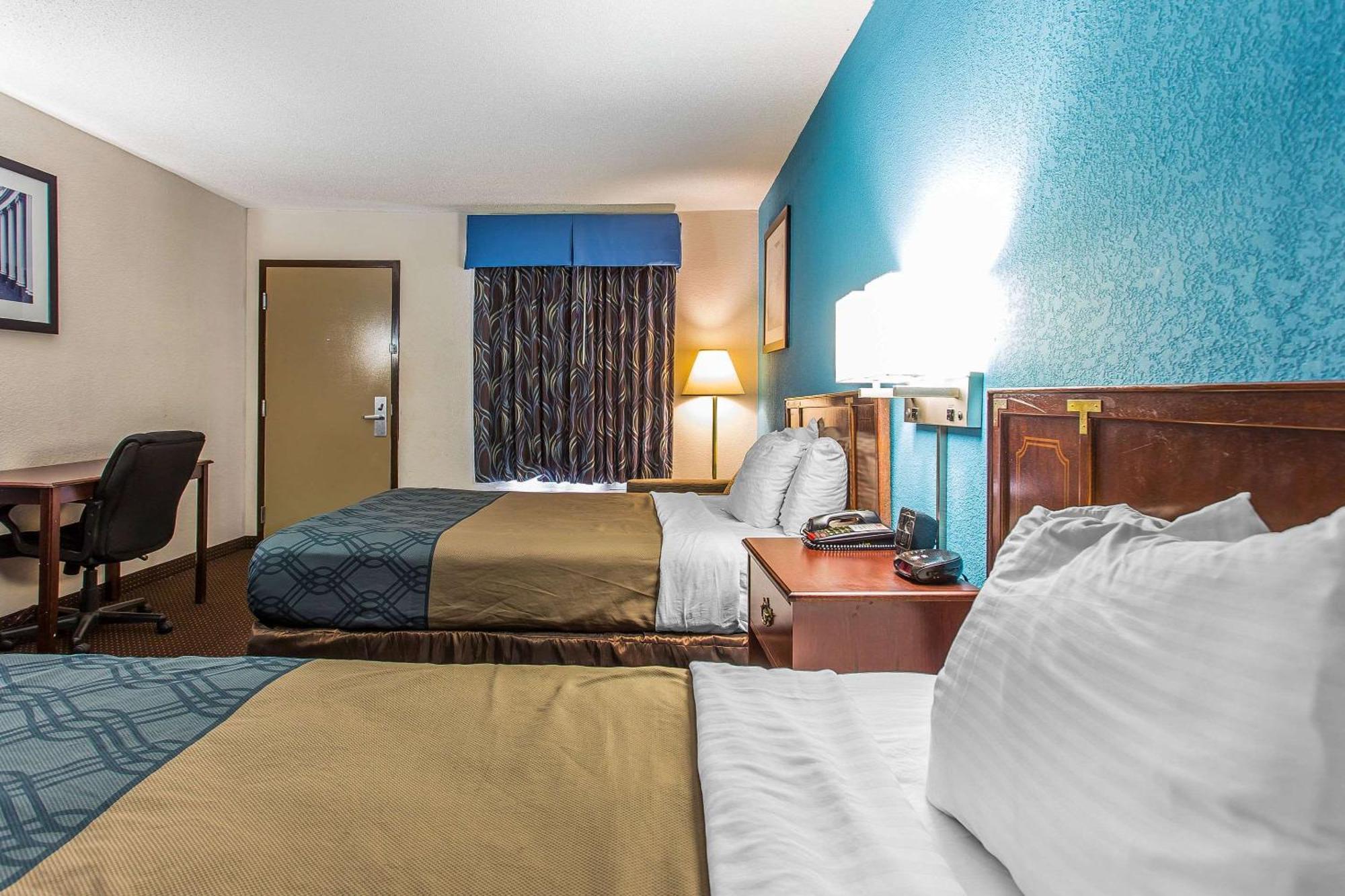 Econo Lodge Елизабет Сити Екстериор снимка