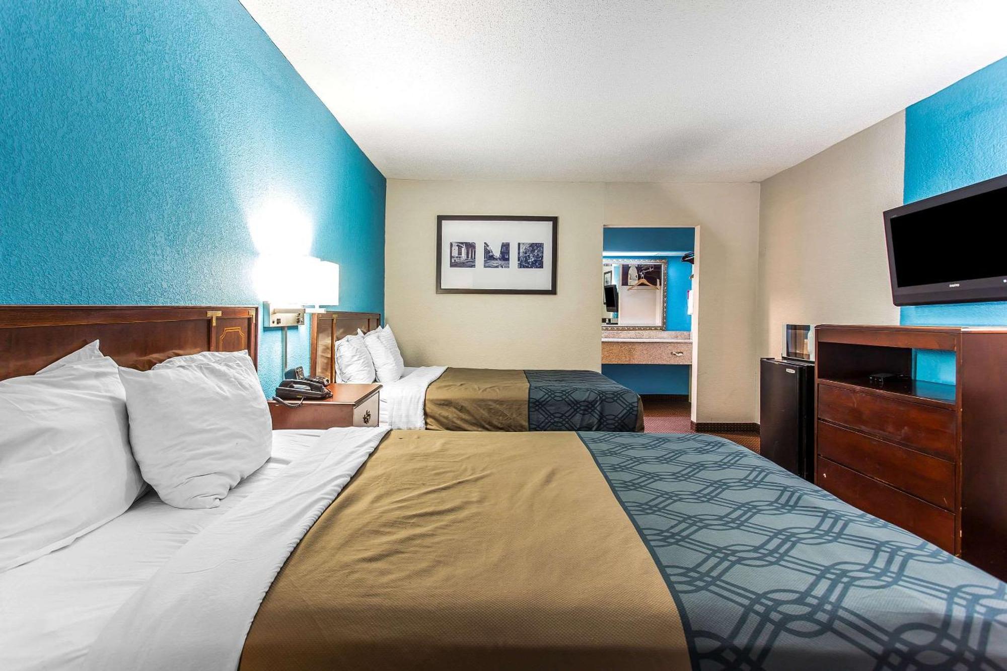 Econo Lodge Елизабет Сити Екстериор снимка