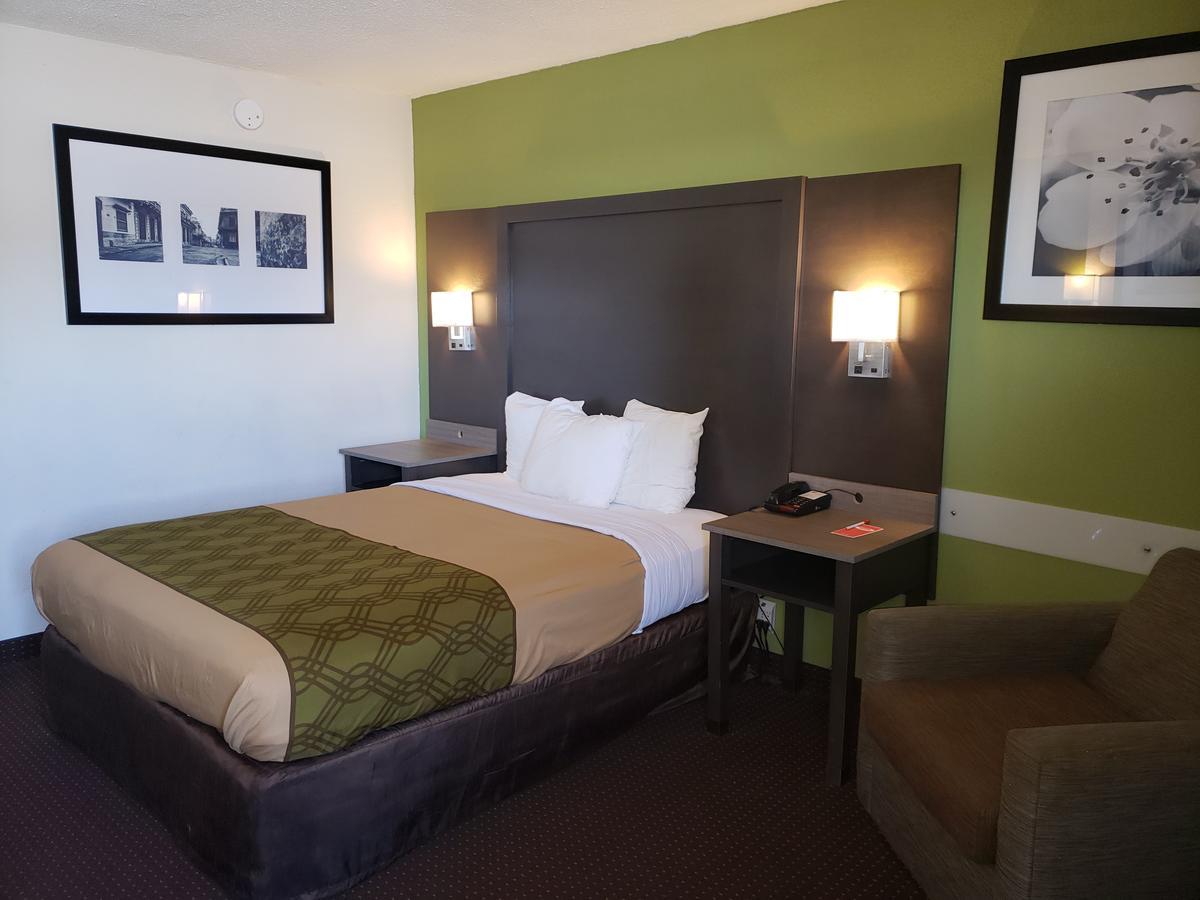 Econo Lodge Елизабет Сити Екстериор снимка